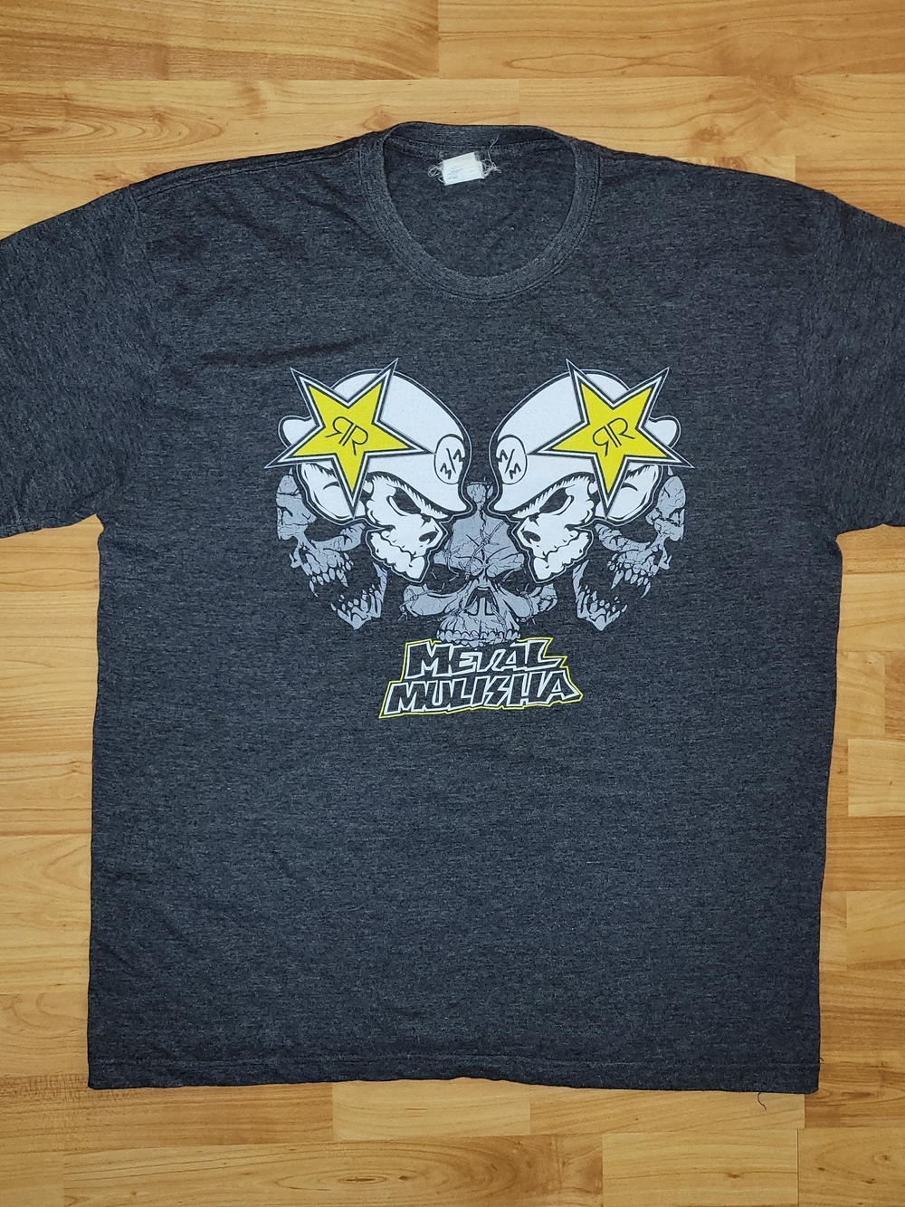 Y2K Metal Mullisha Gray Charcoal Graphic Tee Yellow Rockstar Energy Logo, XL